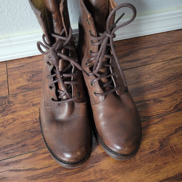 Frye Veronica Flex Combat Boots - Picture 5 of 7